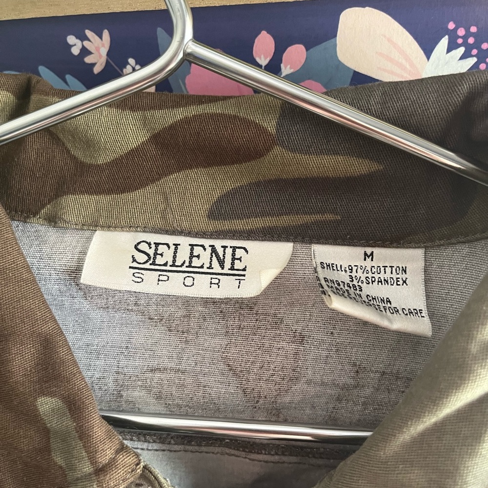 Army jacket - Picture 2 of 2